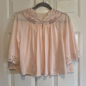 Shadowline Vintage ‘70s Nylon Size Medium Lace Rose Bed Jacket Light Pink Floral